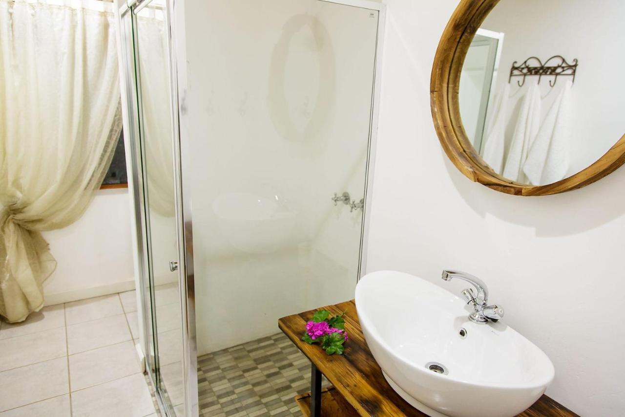 Bed and Breakfast Blue Lily Retreat Matjiesrivier  Exterior foto